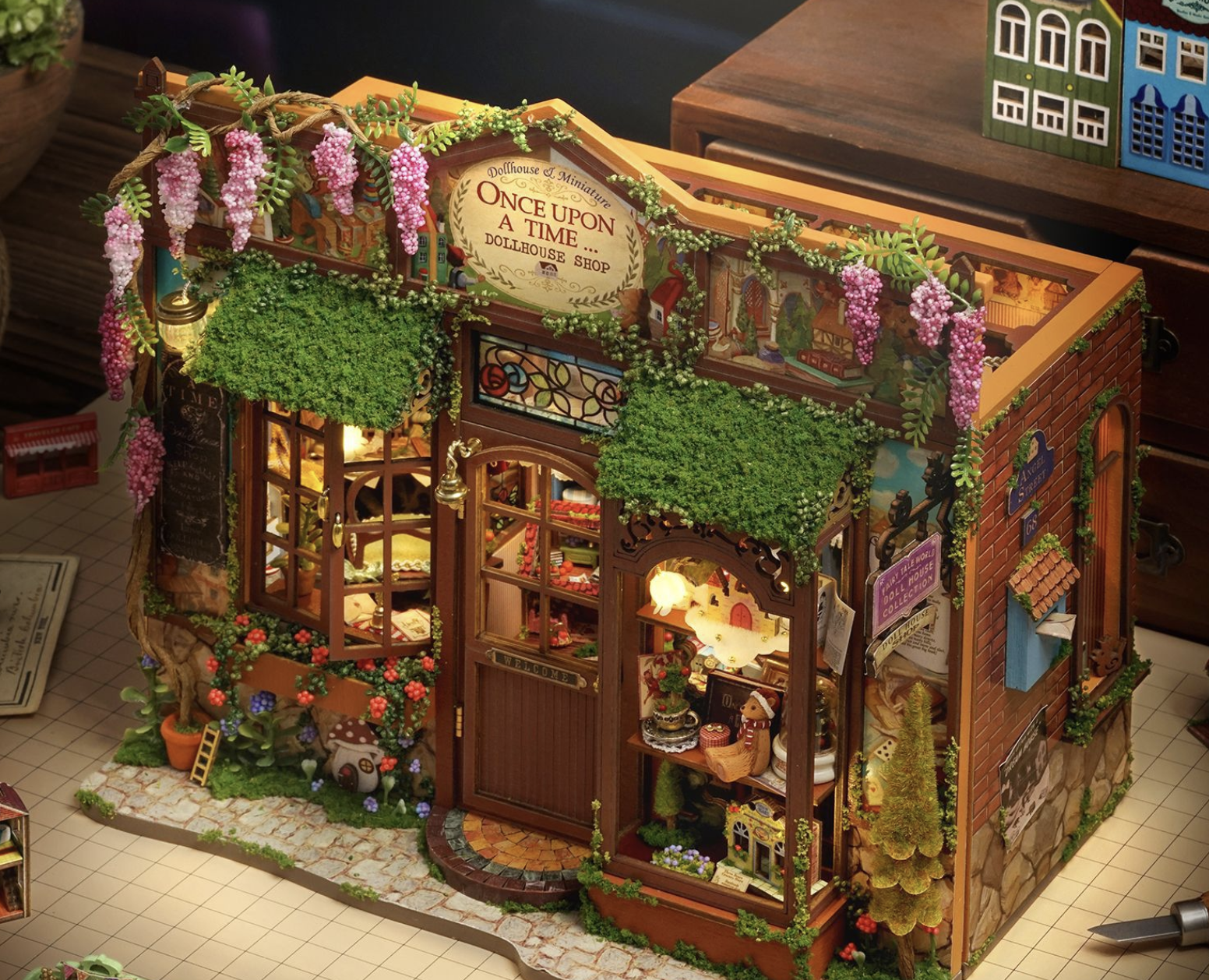 Wonderland Realm diy miniature house ｜Craftzzle