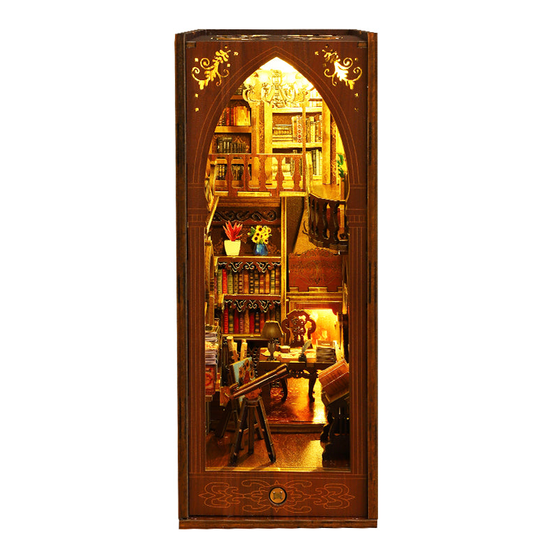 Library of books Book Nook | Craftzzle